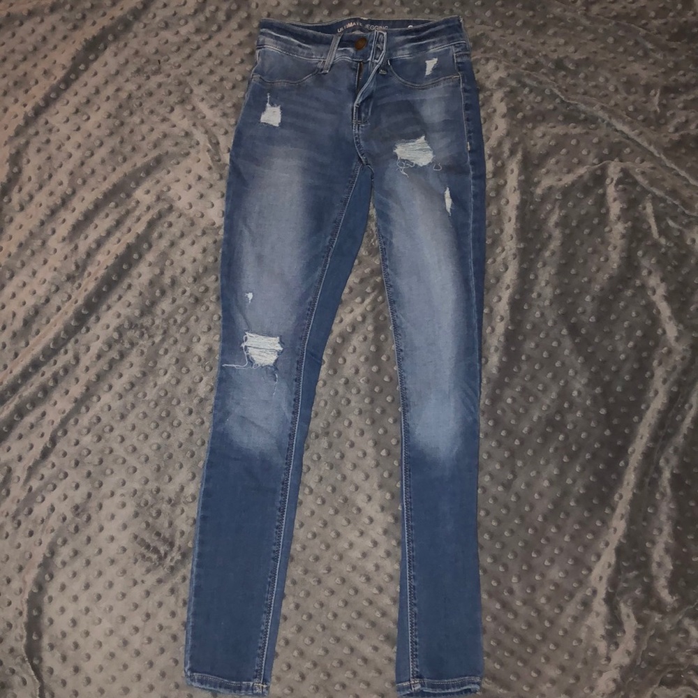 Lightly washed ripped jeggings